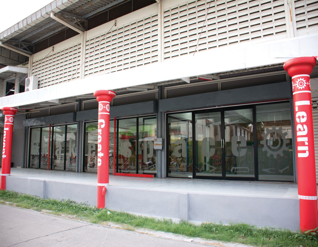 Makerspace_76_cmyk