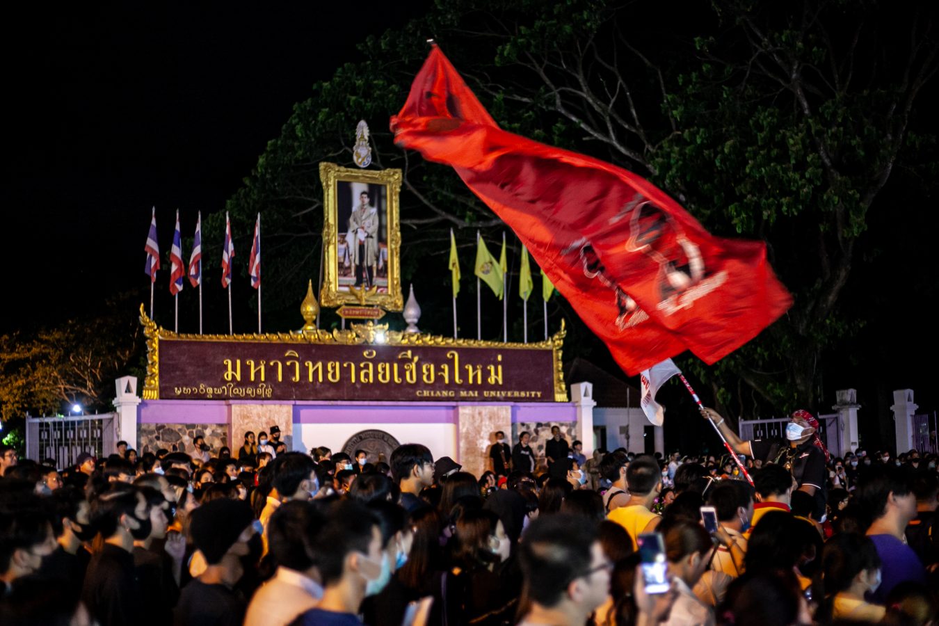 Chiang Mai University students gather in the thousands last night