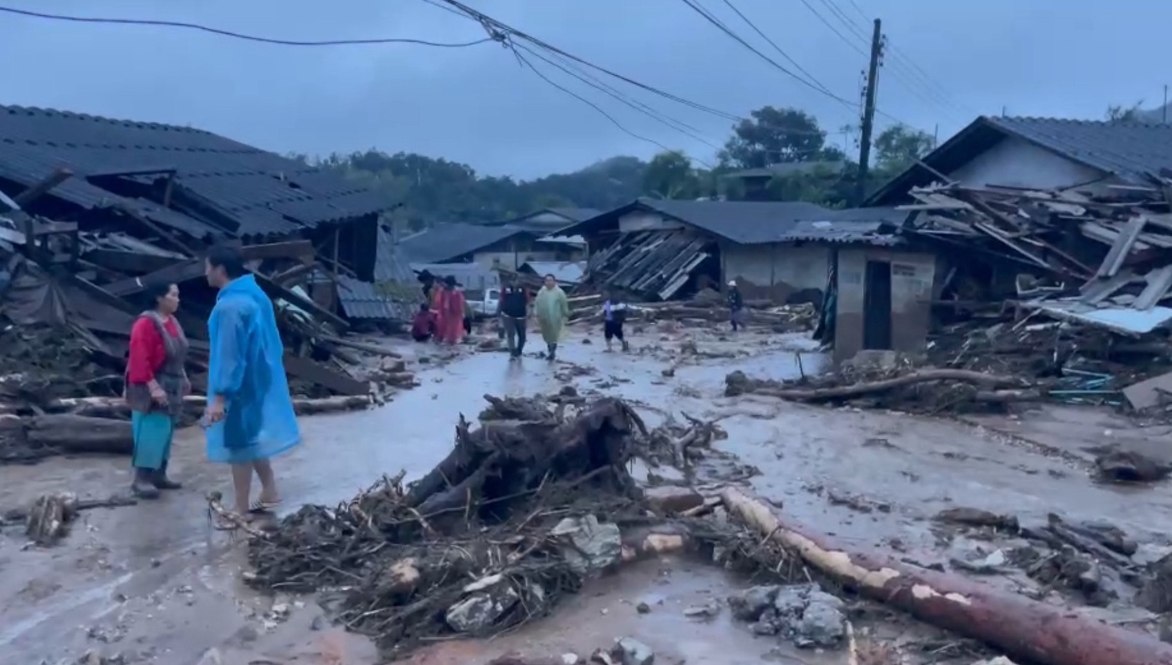 Flash floods across Chiang Mai following heavy rains - Chiang Mai ...