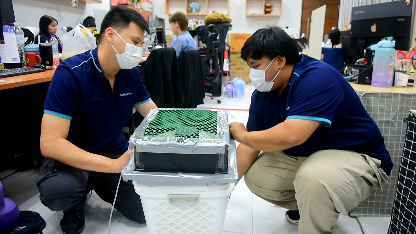 Suan Dok Hospital builds 500 DIY air purifiers to tackle PM2.5
